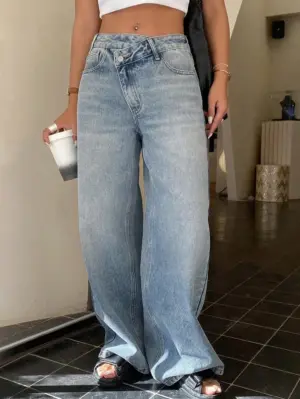 Women's Mid-Rise Straight Leg Loose Fit Denim Jeans