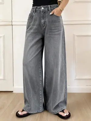 Women's Thermal Straight Leg Mid-Rise Denim Jeans